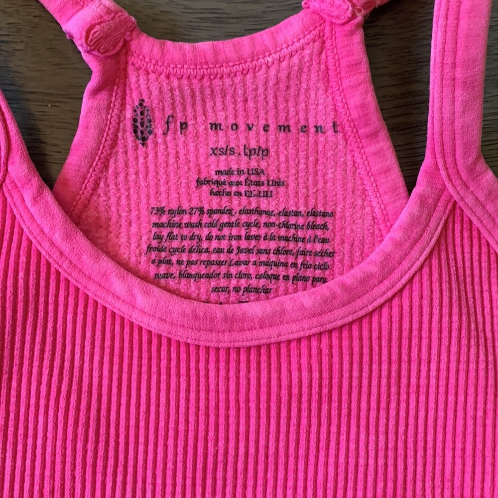 NWOT! FP Free People Movement Happiness Runs Crop Sz XS/S - Picture 7 of 8